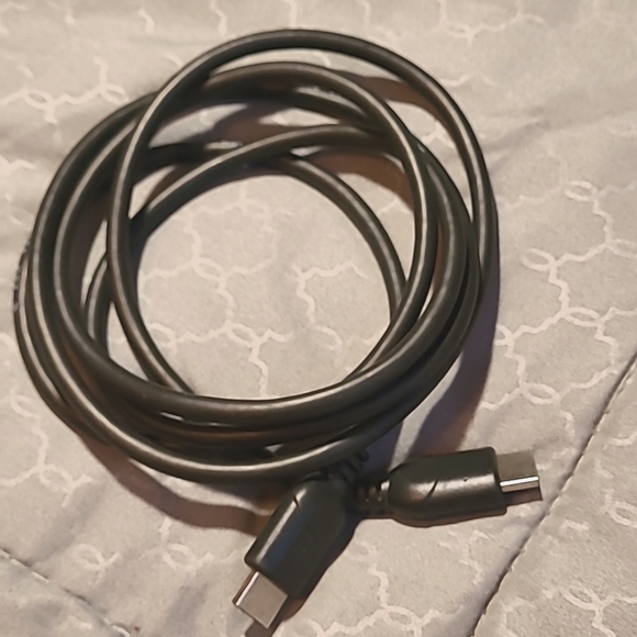 **2/$15** HMDI cable - Picture 1 of 1
